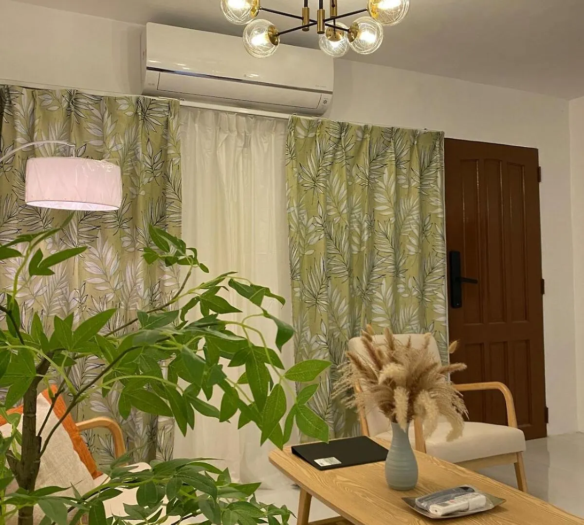 Sakura Transient House Angeles Apartment